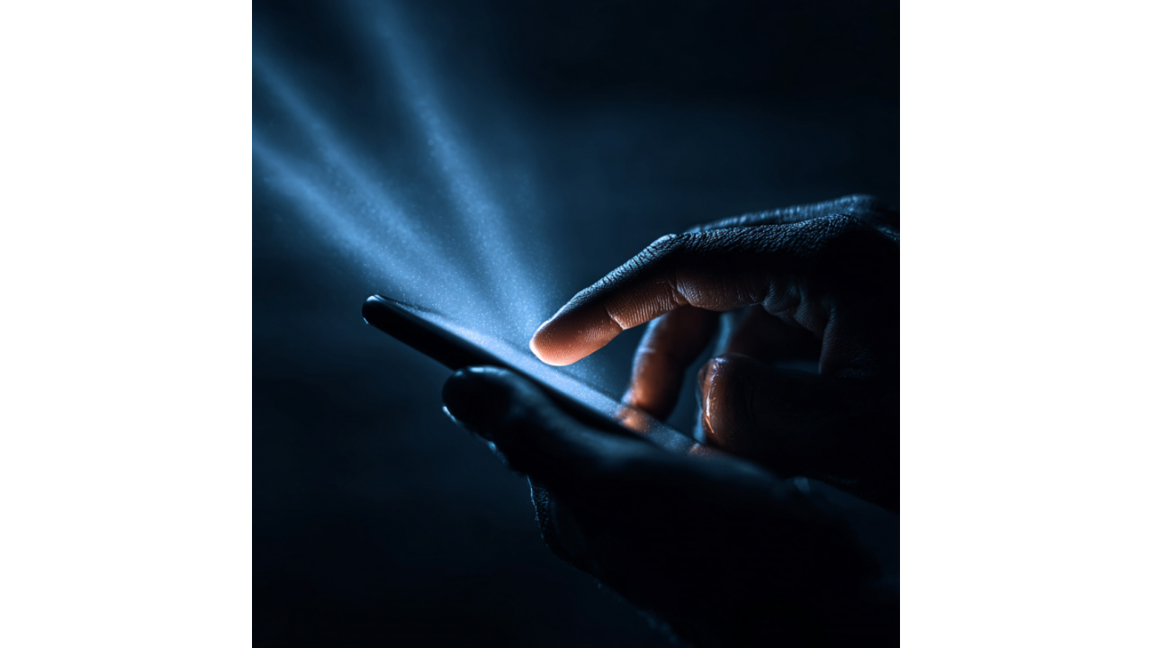 Users research on ChatGPT then buy on Google. Learn why direct traffic surges signal brand strength in the multi-platform search era—and how to track invisible conversions.