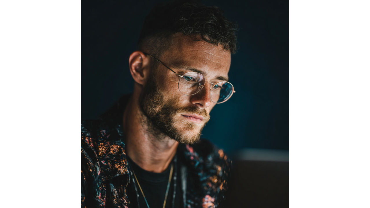 Launch your first AI marketing experiment successfully by choosing the right tools for early-stage SaaS, setting proper success metrics, and avoiding common implementation pitfalls.